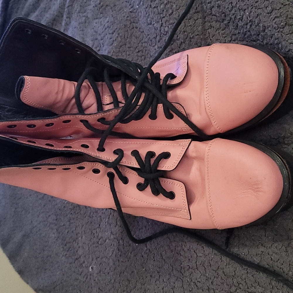 agl patent leather boots